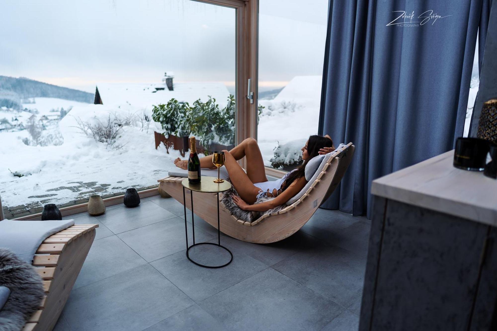 Wellness Apartmany Cesky Raj & Biokolna Lomnice nad Popelkou 外观 照片